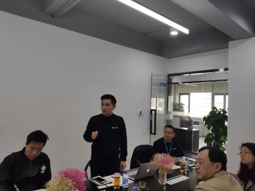 上海市經(jīng)信委何勇處長(zhǎng)帶隊(duì)考察星谷云，政府、協(xié)會(huì)、企業(yè)三方互動(dòng)，賦能中國(guó)B2B企業(yè)跨境轉(zhuǎn)型升級(jí)